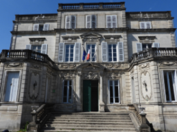 Entrée du lycée Beaulieu
